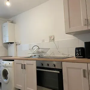 Apartment Serviced Near Borough Station Se1, London