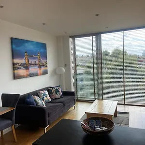 Apartment Stunning, London